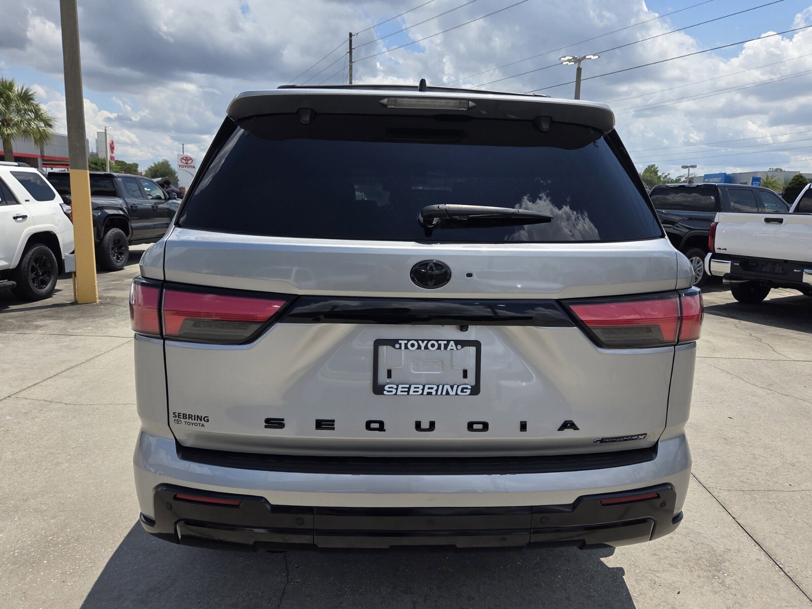 Certified 2025 Toyota Sequoia Platinum AWD/4WD image 9