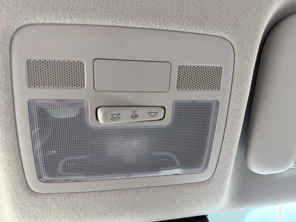 New 2026 Hyundai Venue SEL FWD image 26