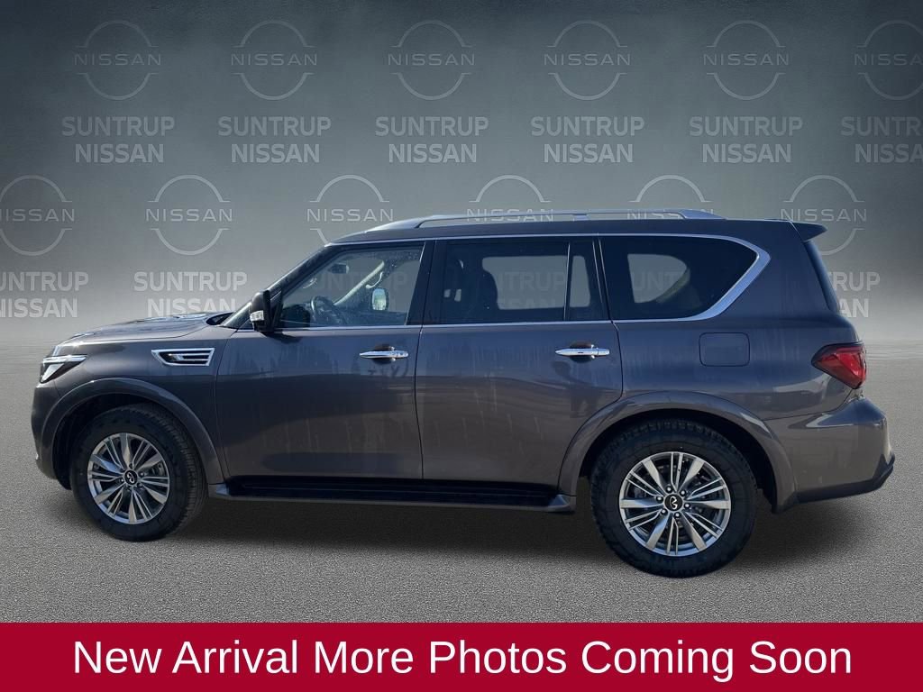 Used 2024 INFINITI QX80 Luxe image 2