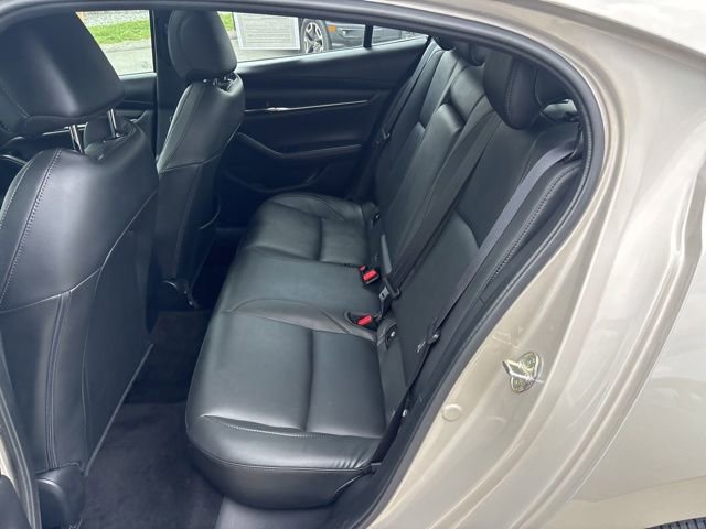 Used 2023 MAZDA MAZDA3 s FWD image 16