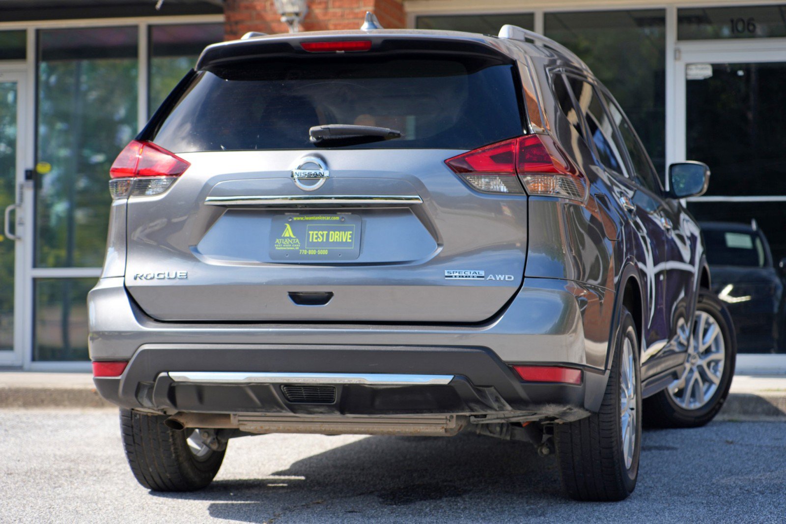 Used 2020 Nissan Rogue S w/ Special Edition Package AWD/4WD image 4