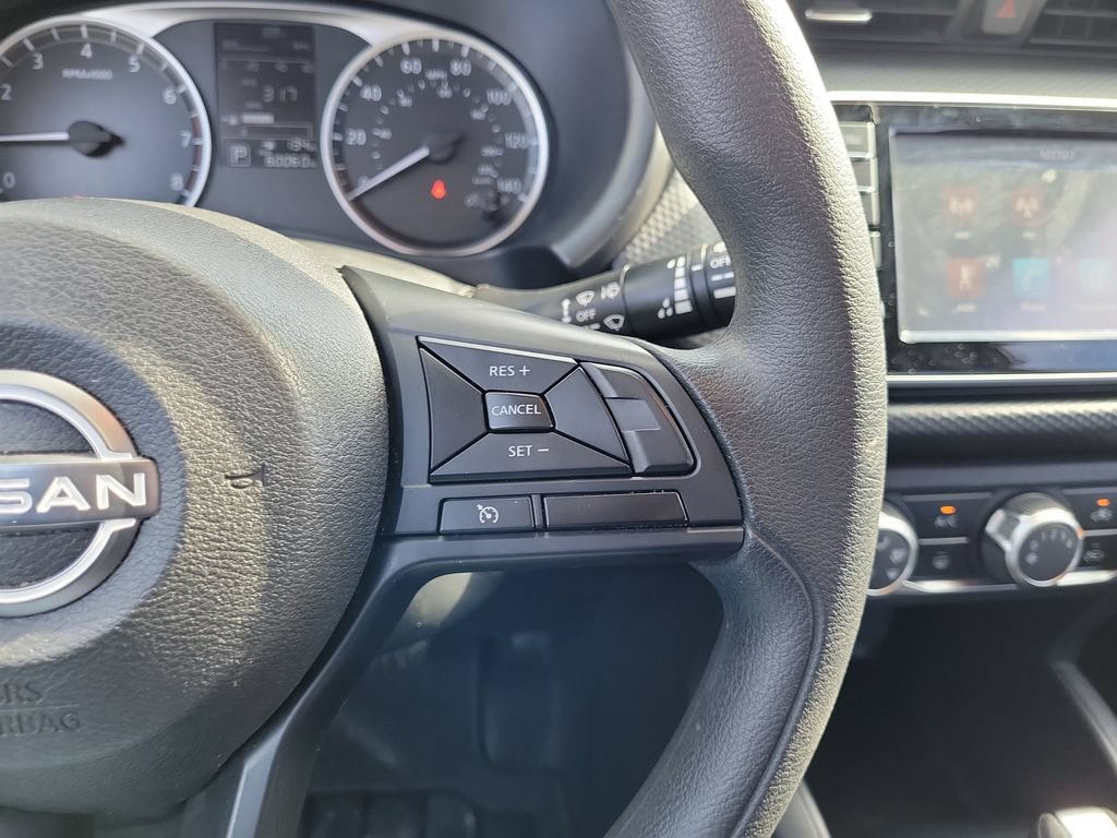 Used 2024 Nissan Kicks S FWD image 27