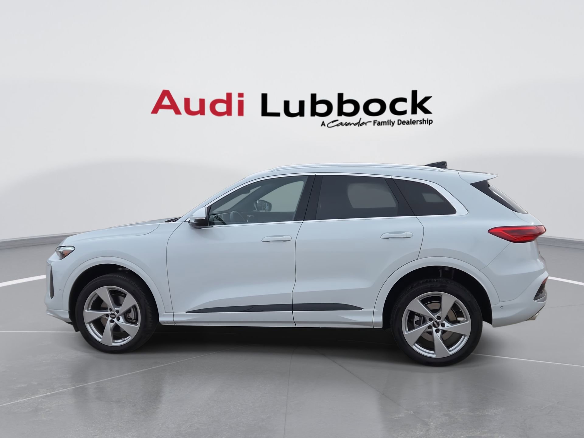 Certified 2025 Audi Q5 Premium Plus w/ Premium Plus image 6