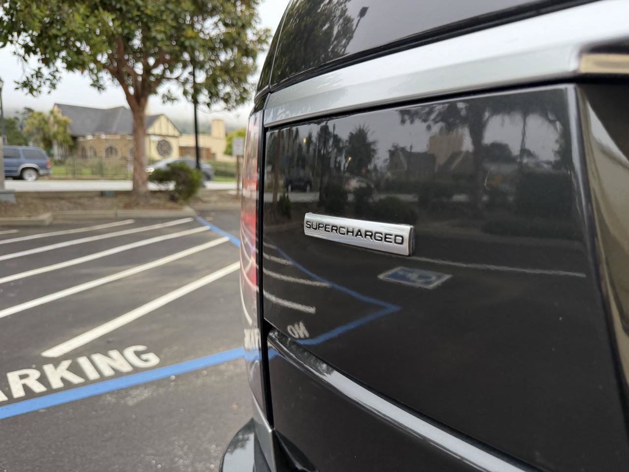 Used 2014 Land Rover Range Rover Supercharged AWD/4WD image 42
