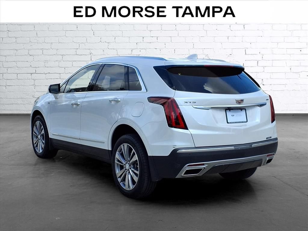 Certified 2024 Cadillac XT5 Premium Luxury FWD image 3