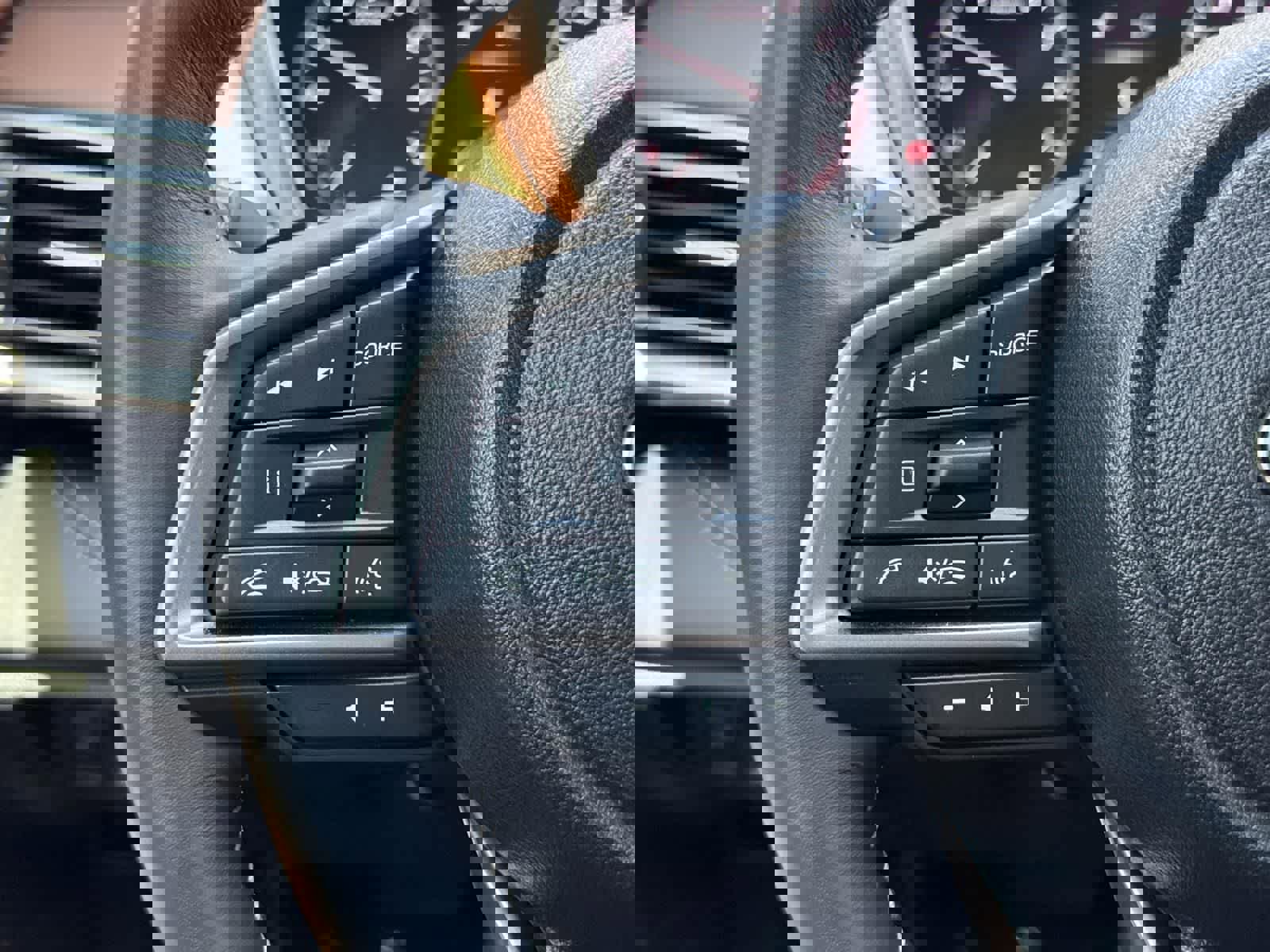 Used 2025 Subaru Outback Touring XT image 11