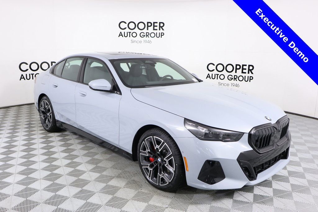 New 2025 BMW 530i xDrive w/ M Sport Package image 1