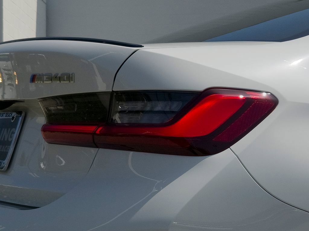 New 2026 BMW M340i Sedan w/ Premium Package image 4