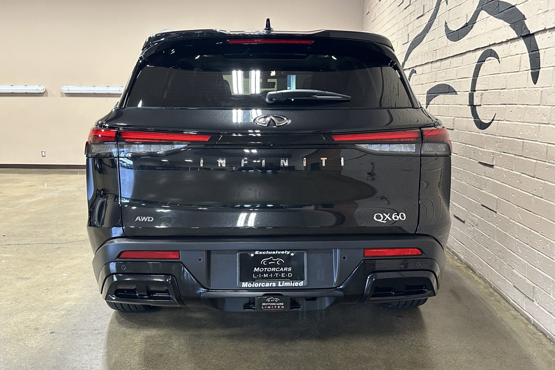 Used 2024 INFINITI QX60 Luxe AWD/4WD image 5