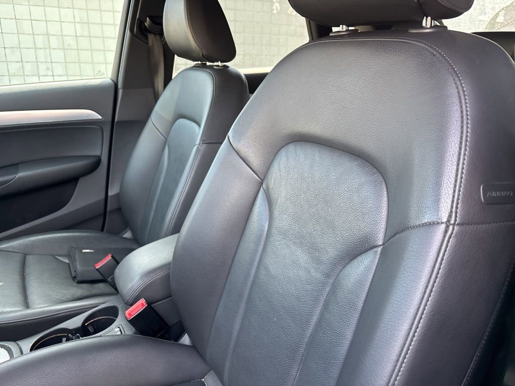 Used 2016 Audi Q3 2.0T Premium Plus w/ Technology Package image 6