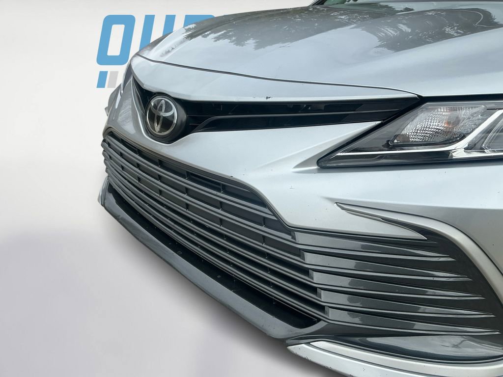 Used 2023 Toyota Camry LE image 22