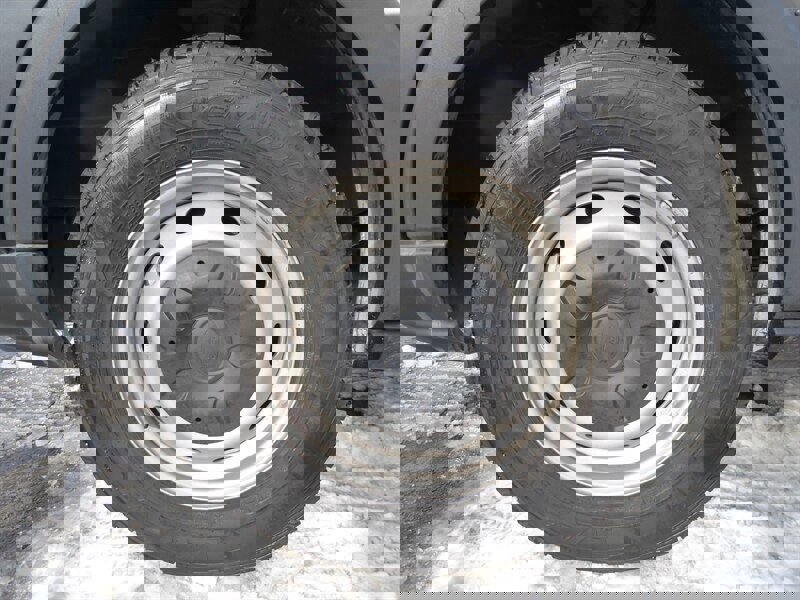 Used 2015 Ford Transit 350 XL image 29