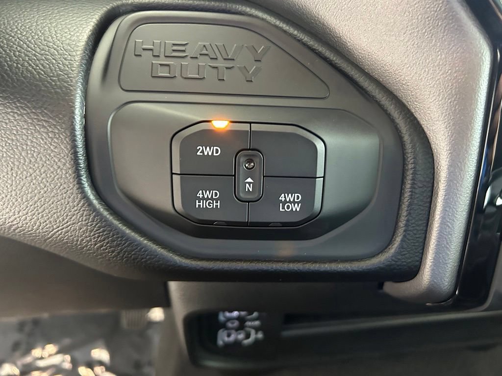 Used 2026 RAM 2500 Laramie AWD/4WD image 53