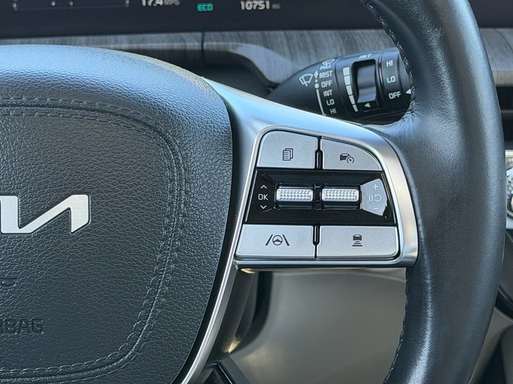 Used 2025 Kia Telluride SX FWD image 27