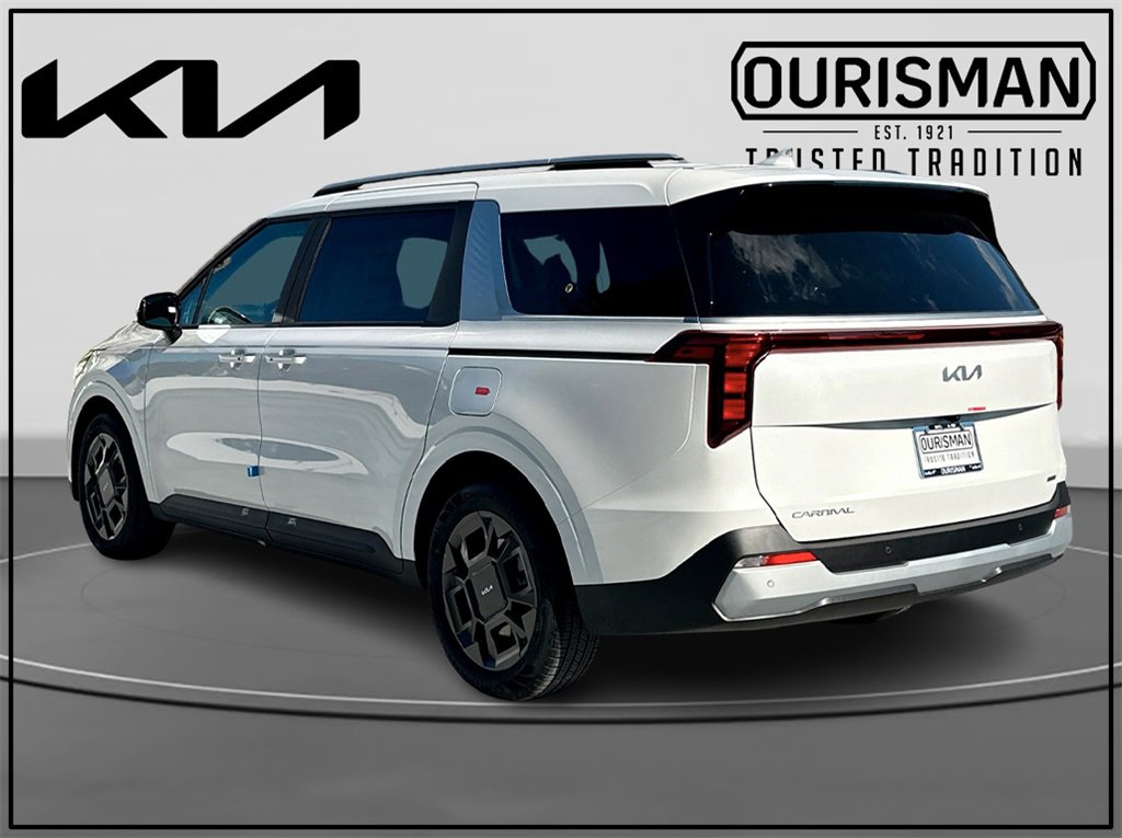 New 2026 Kia Carnival EX image 3