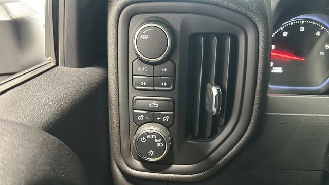 Used 2021 Chevrolet Silverado 2500 W/T w/ WT Convenience Package AWD/4WD image 12