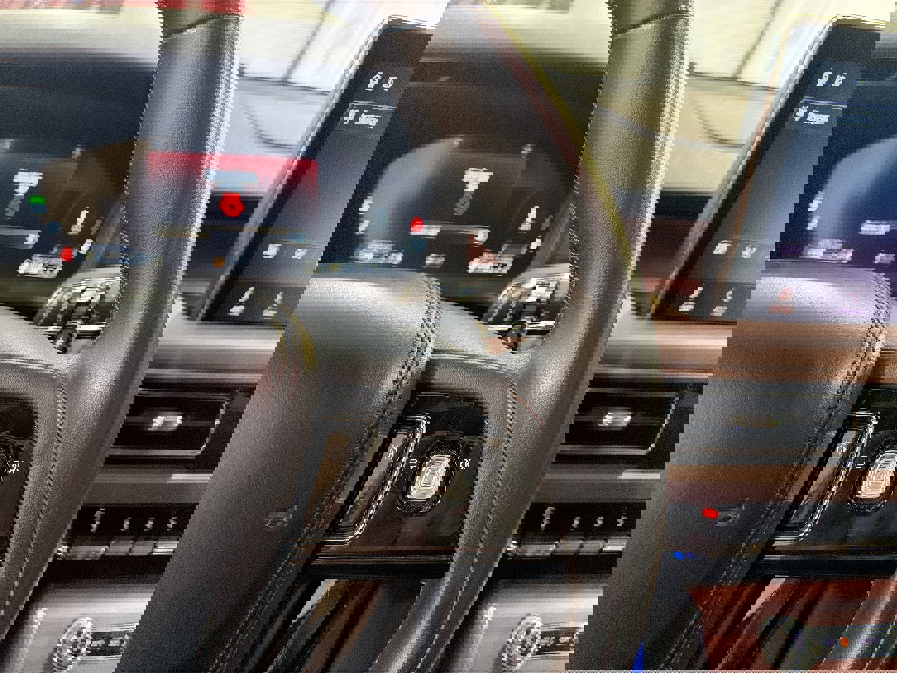 Used 2023 Lincoln Aviator Reserve w/ Elements Package Plus image 15