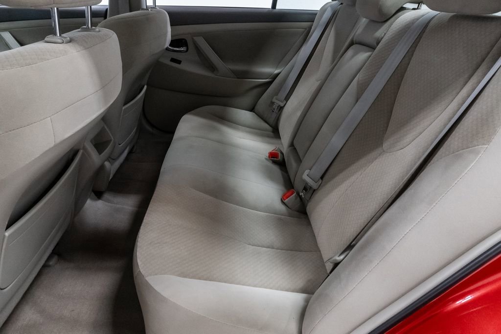 Used 2009 Toyota Camry LE FWD image 20