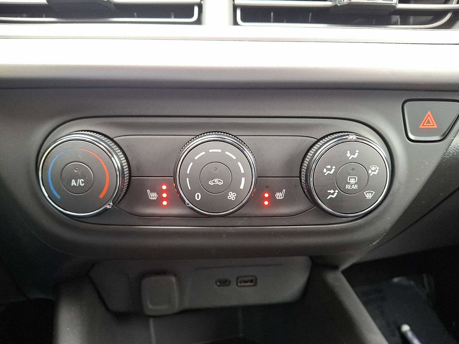 Certified 2024 Chevrolet Trax LS w/ LS Convenience Package image 15