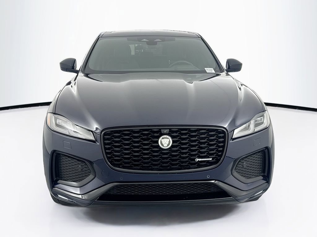 Certified 2025 Jaguar F-PACE R-Dynamic S AWD/4WD image 2