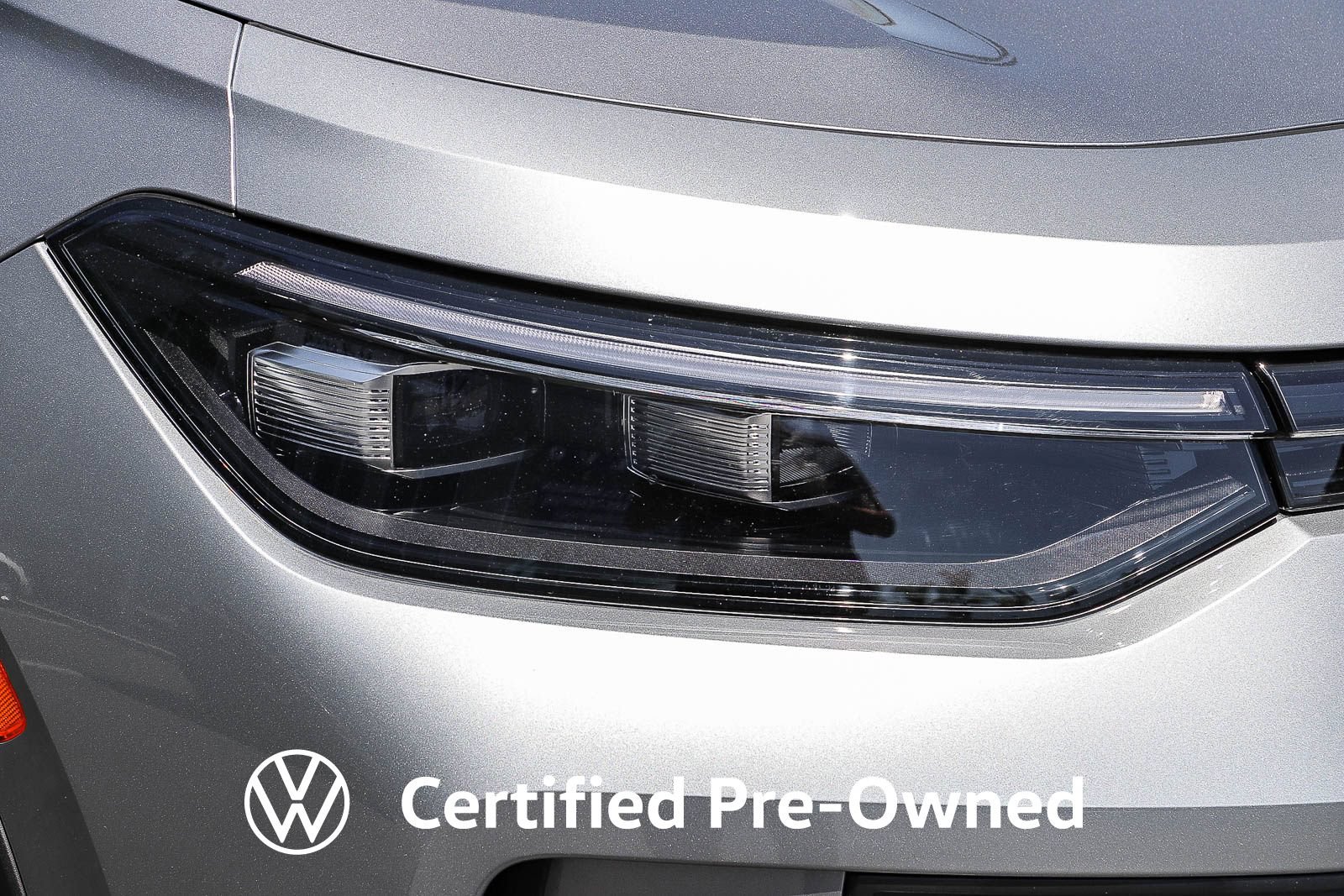 Used 2026 Volkswagen Tiguan SE FWD image 5