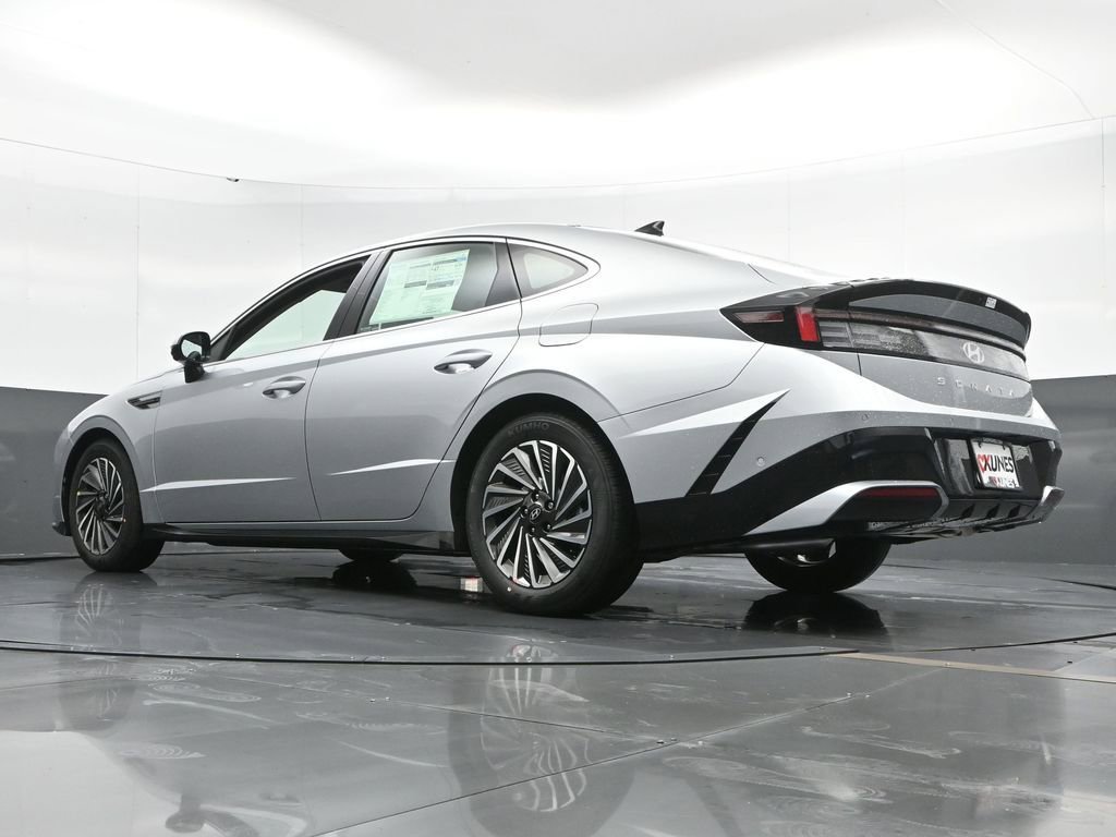 Certified 2025 Hyundai Sonata Limited image 55