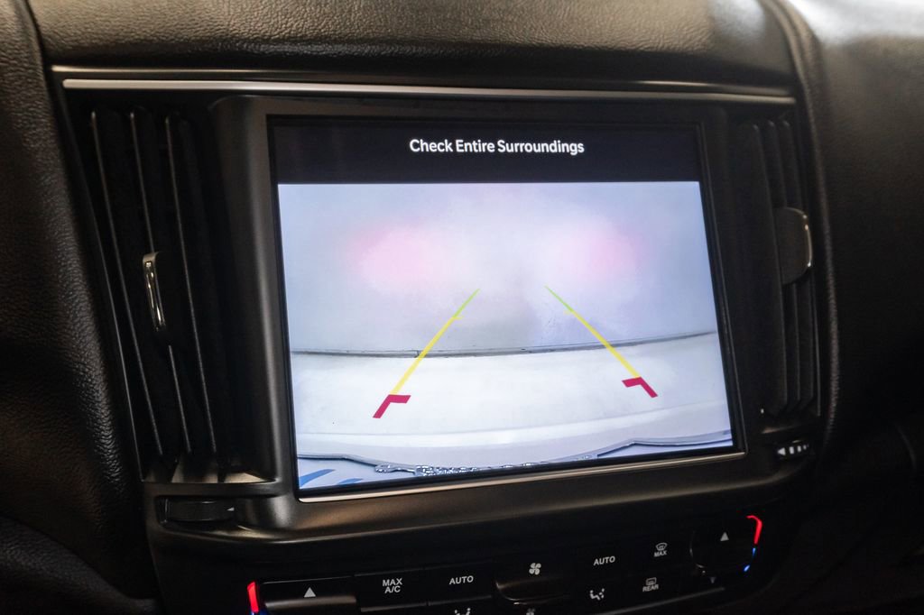 Used 2022 Maserati Levante GT image 18