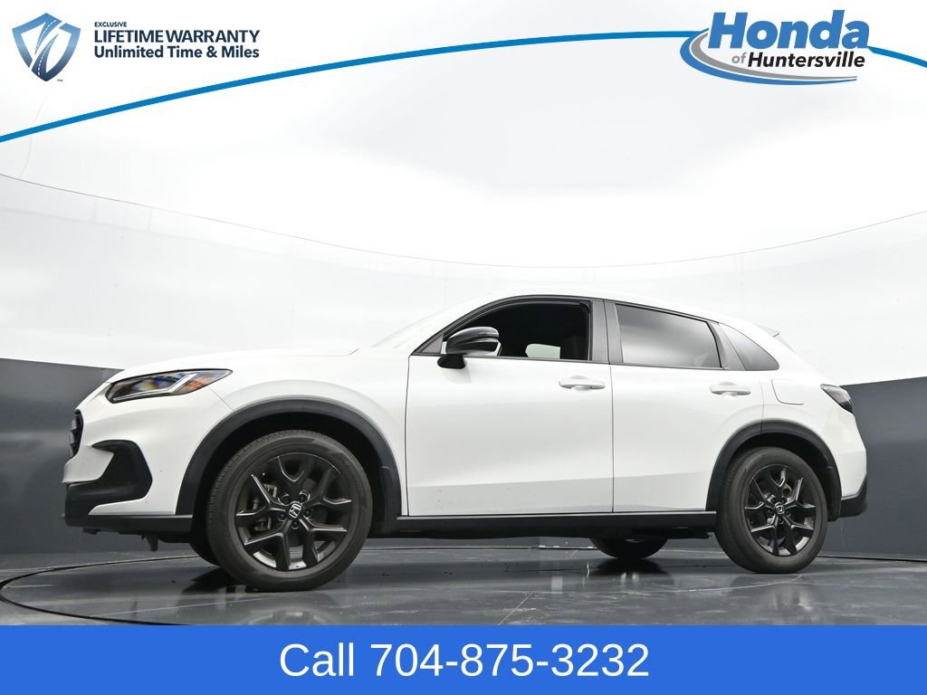 Used 2023 Honda HR-V Sport image 25