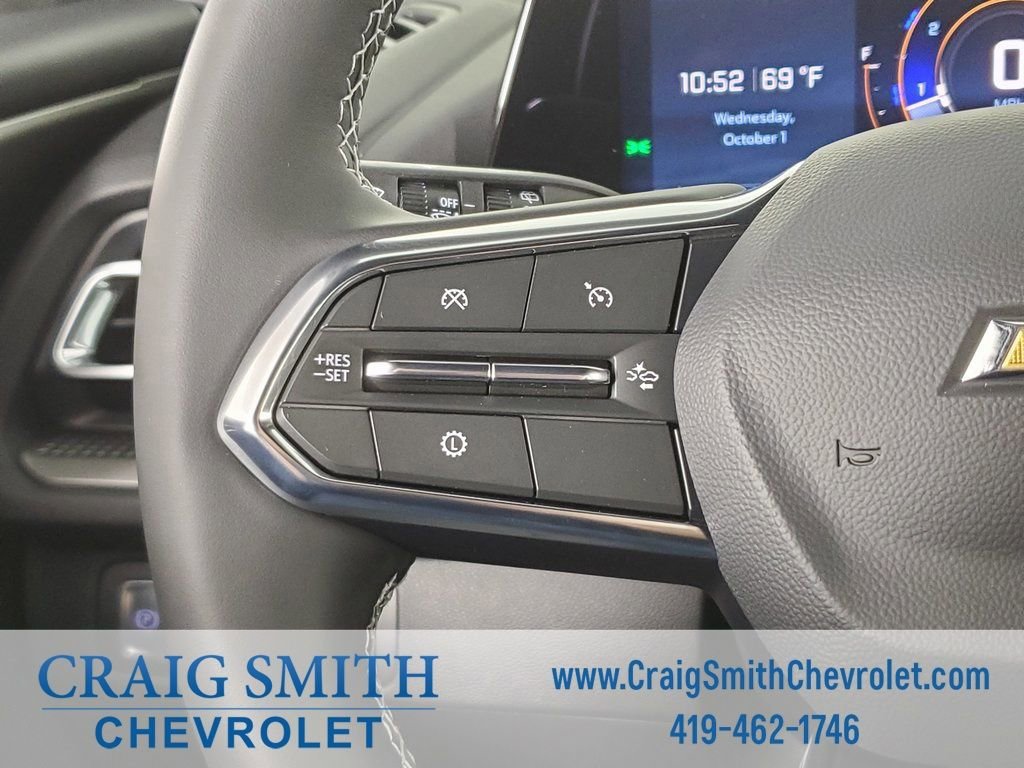 New 2026 Chevrolet Traverse LT w/ Driver Confidence Package FWD image 15