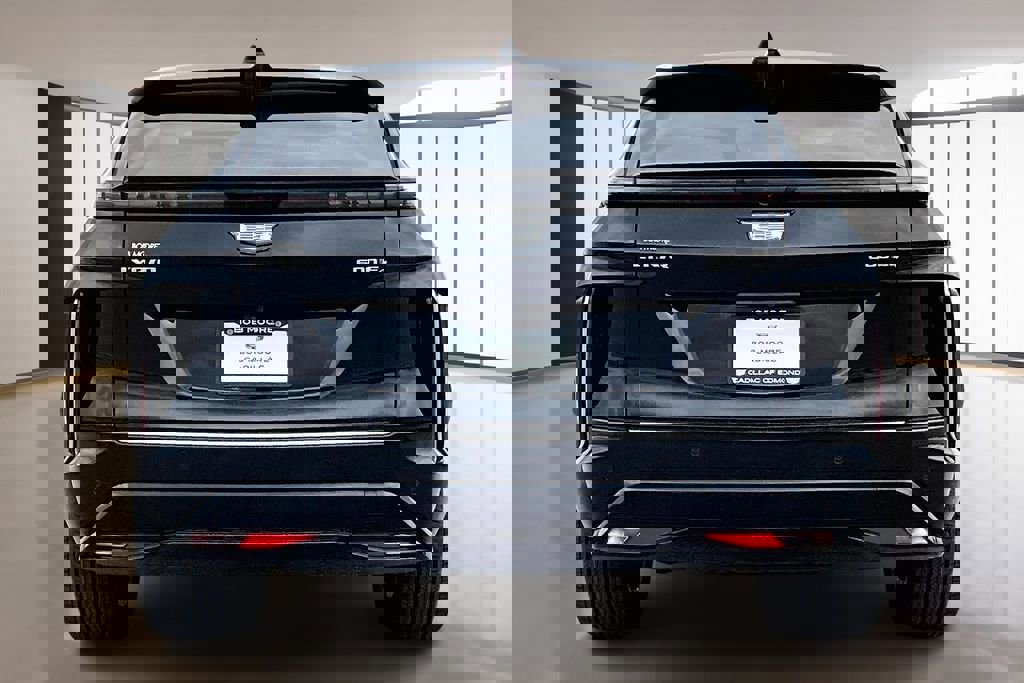 New 2026 Cadillac Lyriq Premium Luxury image 4