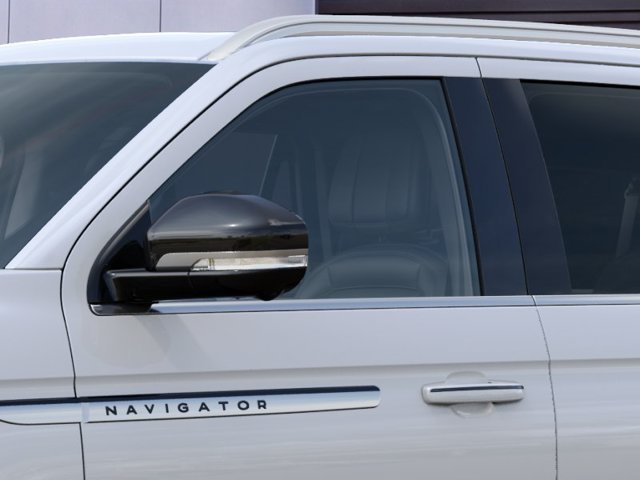 New 2027 Lincoln Navigator L Reserve AWD/4WD image 21