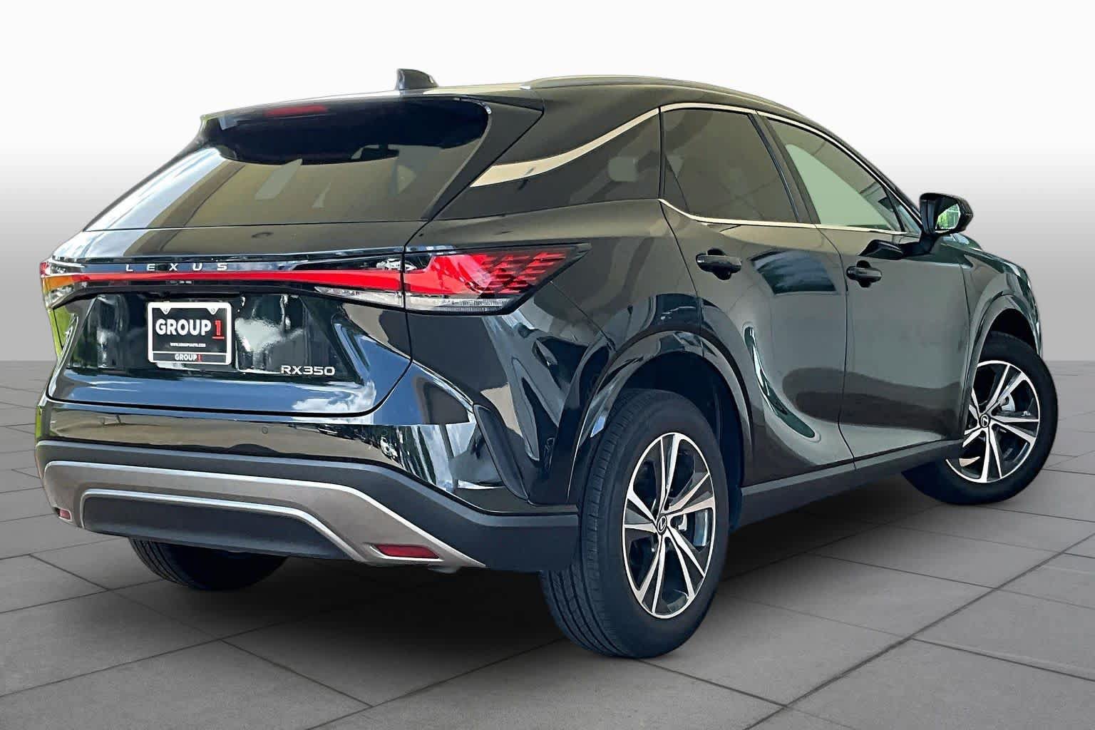 Used 2026 Lexus RX 350 Premium w/ Convenience Package FWD image 11