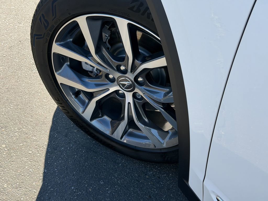 Certified 2023 Acura MDX FWD w/ Technology Package image 9