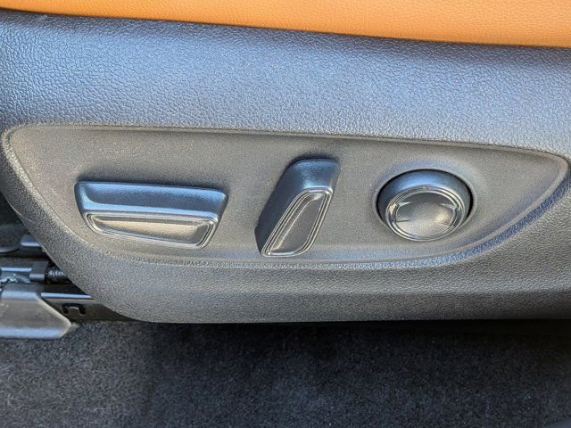 Used 2024 Toyota Highlander Platinum image 13