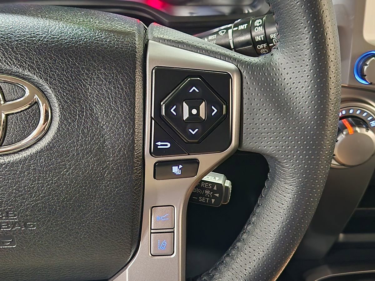 Used 2022 Toyota 4Runner SR5 RWD image 47