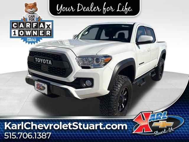 Used 2021 Toyota Tacoma SR5 w/ Trail Edition image 1