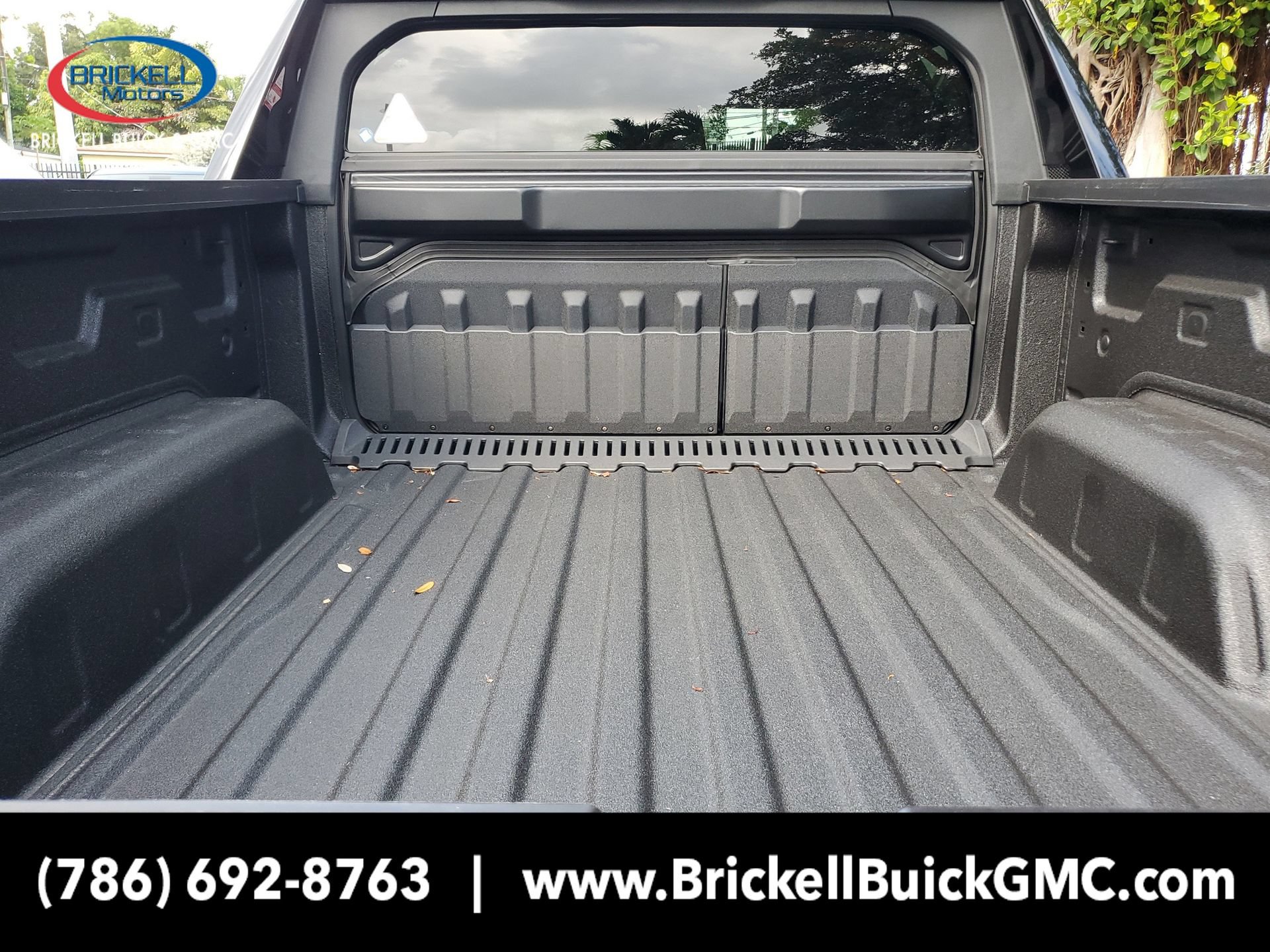 New 2025 GMC Sierra EV Denali AWD/4WD image 8