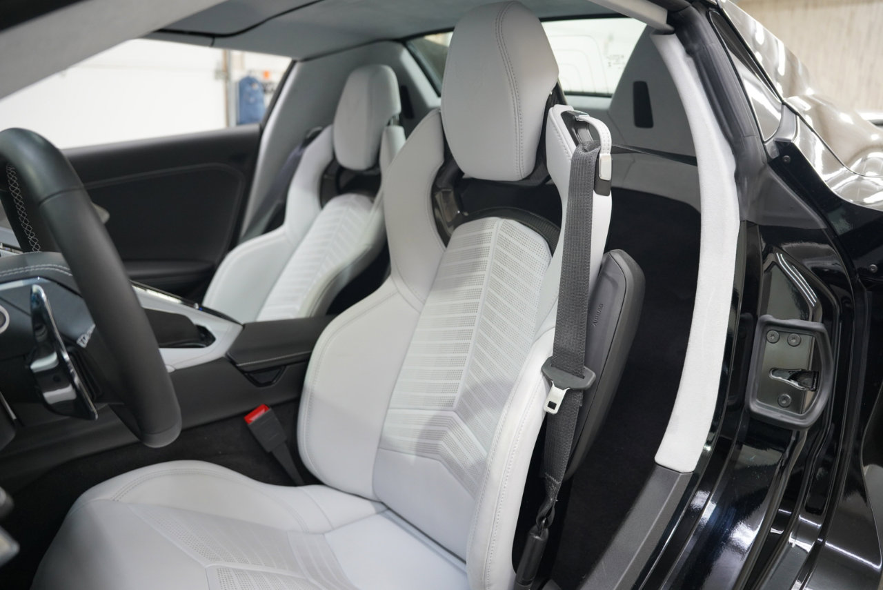 Used 2025 Chevrolet Corvette Stingray Premium Conv w/ Z51 Performance Package image 25