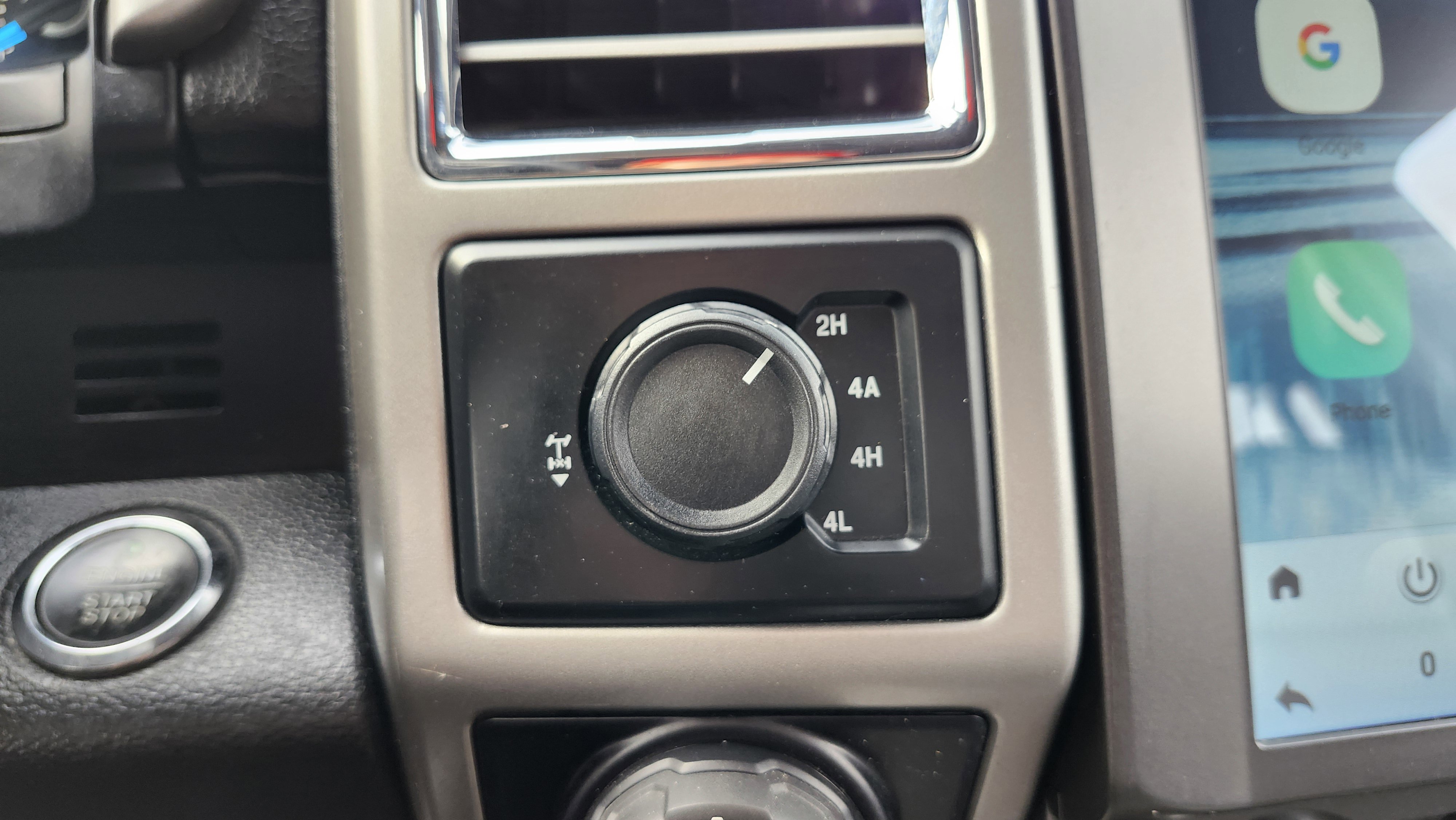 Used 2016 Ford F150 Lariat image 9