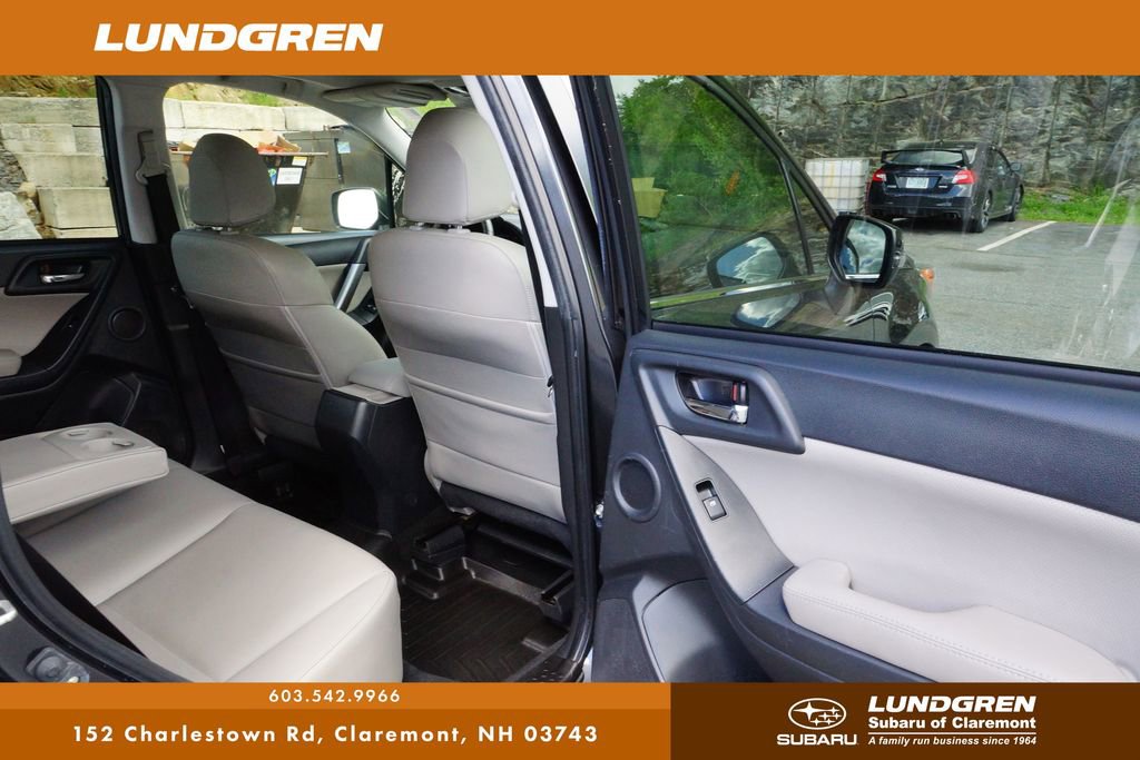 Used 2016 Subaru Forester 2.5i Touring w/ Eyesight & Navigation System AWD/4WD image 29