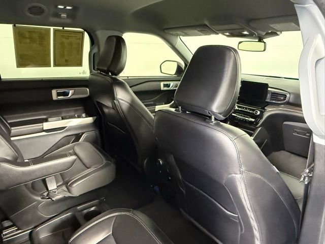 Used 2021 Ford Explorer Limited w/ Equipment Group 301A image 44