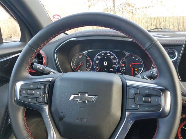 Used 2025 Chevrolet Blazer RS image 11