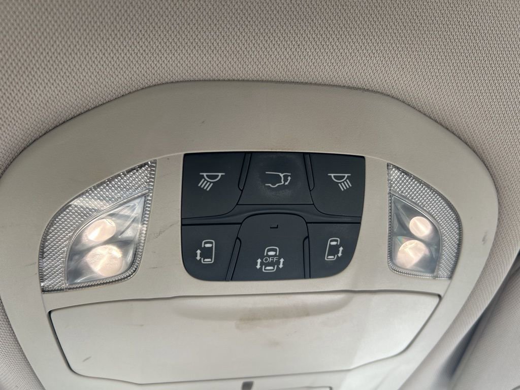 Used 2018 Chrysler Pacifica Touring-L Plus w/ Advanced Safetytec Group image 10