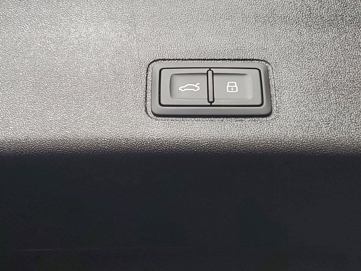 New 2026 Audi Q3 quattro 2.0T AWD/4WD image 11