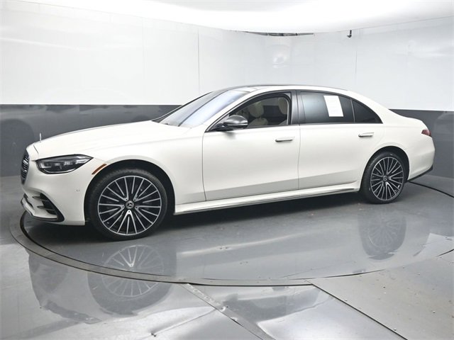 Used 2023 Mercedes-Benz S 500 4MATIC image 4