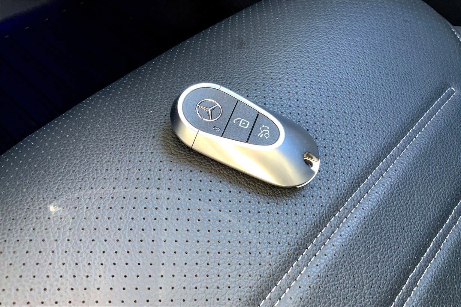 Certified 2024 Mercedes-Benz GLC 300 4MATIC image 15