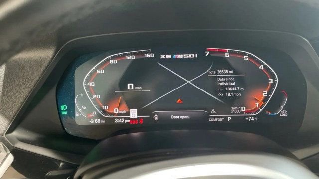 Used 2021 BMW X6 M50i w/ Executive Package AWD/4WD image 23