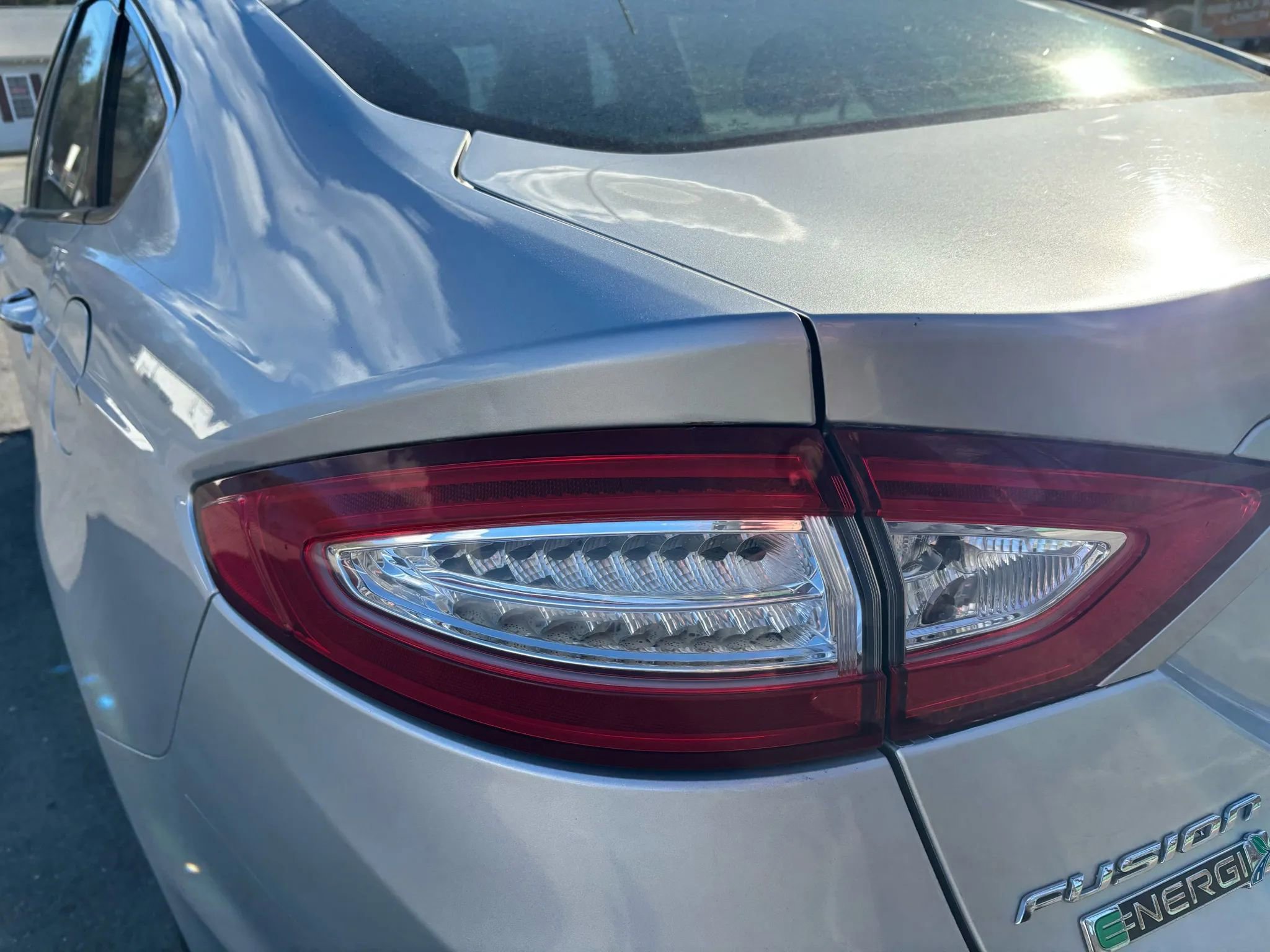 Used 2014 Ford Fusion Energi SE image 15