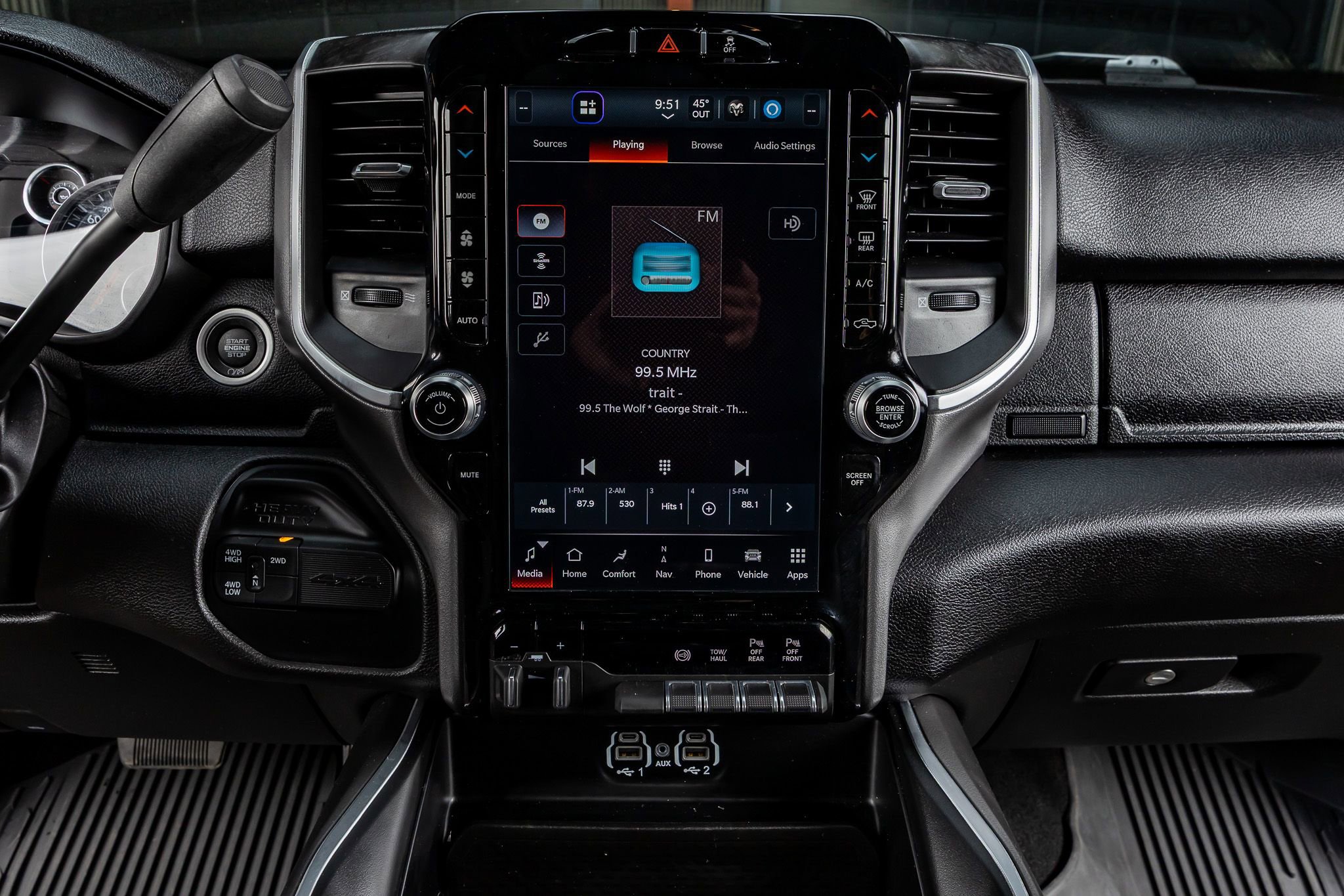 Used 2024 RAM 3500 Big Horn w/ Night Edition image 23