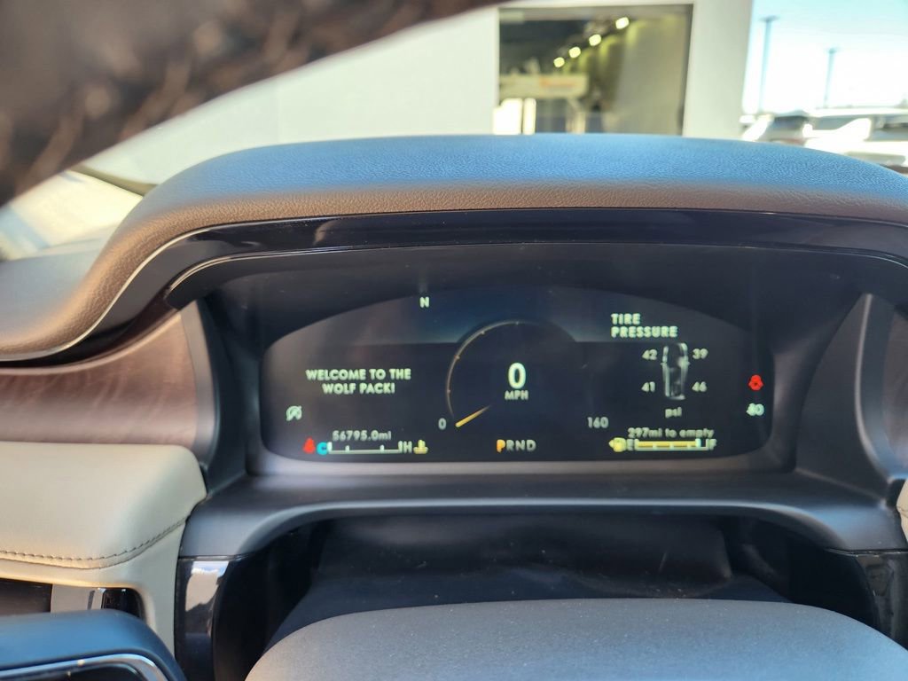 Used 2022 Lincoln Aviator Reserve w/ Equipment Group 201A image 10